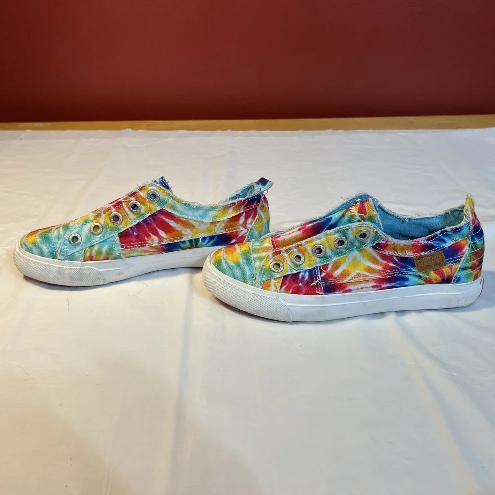 Blowfish Malibu Kids Girl's Slip On Flat Sneakers DB8 Multicolor Tie-Dye Size 4